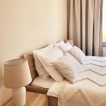 Amber Apartment Liepāja Esterno foto
