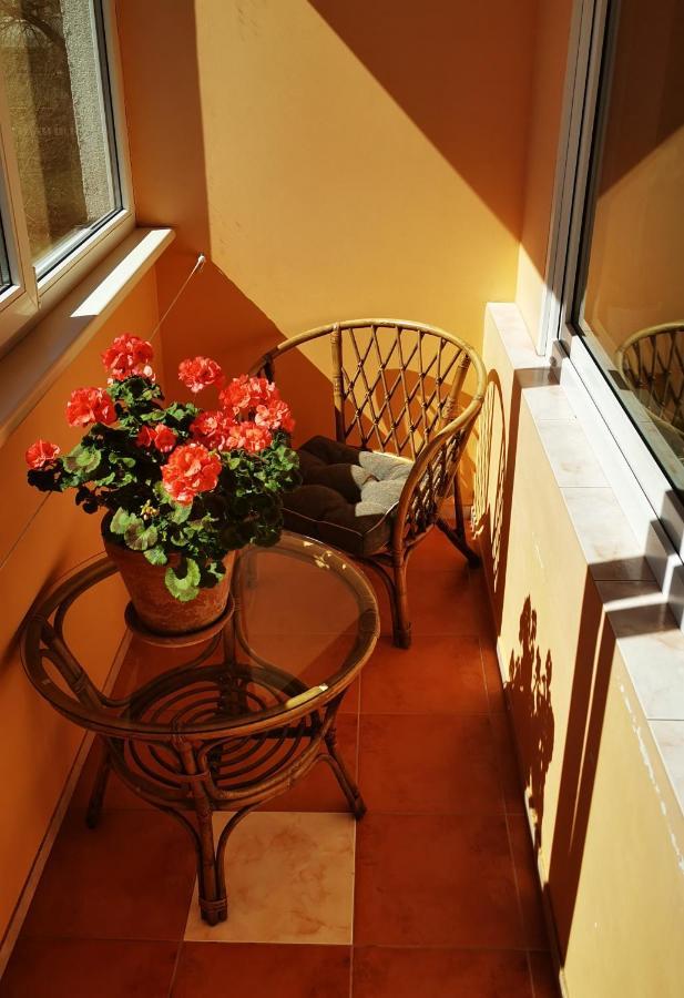 Amber Apartment Liepāja Esterno foto